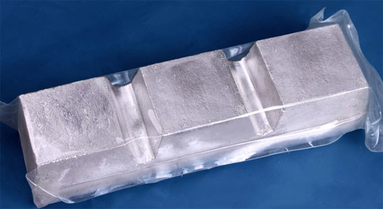 Алюминиевый гадолиниевый сплав AlGd30 Мастер Ингота для 3C продуктов в алюминиевой промышленности AlMo50 AlNd50 AlNb50