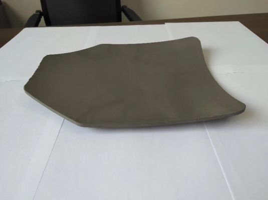 Прессованная спеченная карбидо-борная плита R400 с самостоятельной защитой уровня NIJ IV и многокриволинейным дизайном