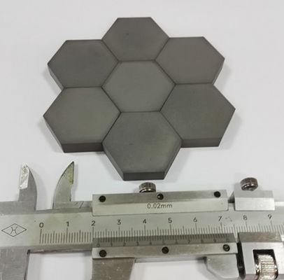 SIC Plate Кремниекарбидная пуленепробиваемая плита с высокой температурной стойкостью, коррозионной стойкостью и высокой прочностью на изгиб